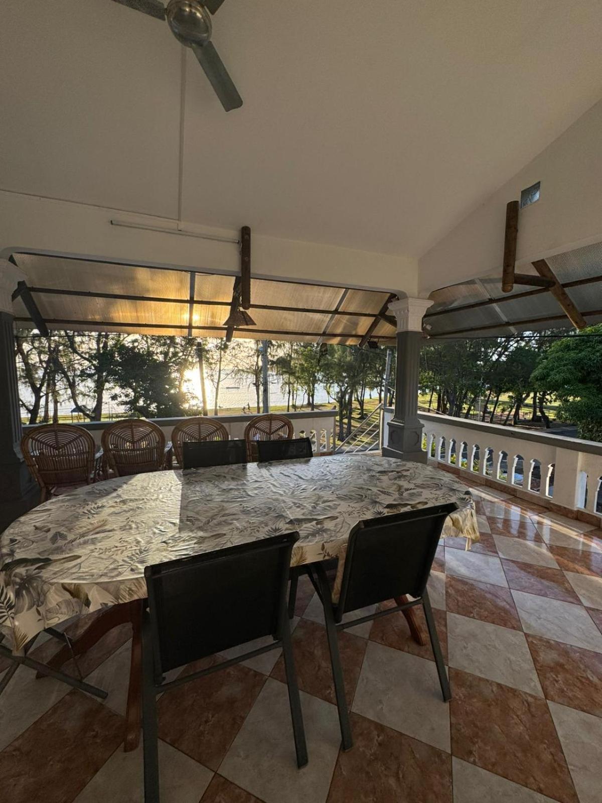 JN sunflower residence Le Morne Exterior foto